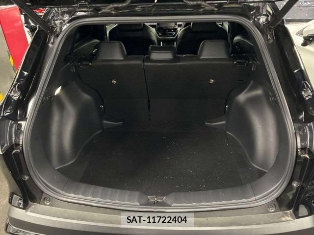 Toyota COROLLA CROSS 2023-04 8816111-7
