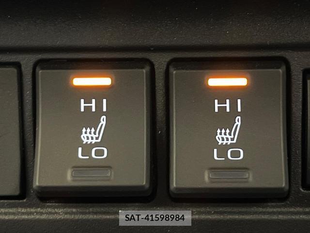 Toyota COROLLA CROSS 2024-09 8817513-6