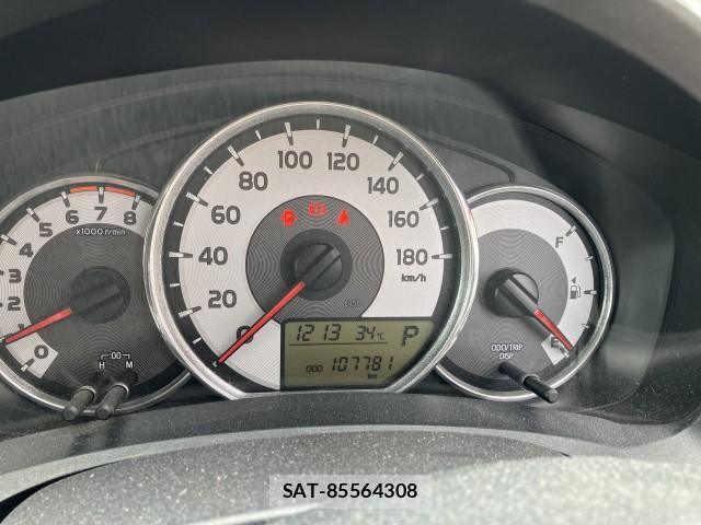 Toyota COROLLA FIELDER 2012-10 8812722-9