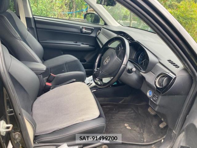 Toyota COROLLA FIELDER 2014-03 8813289-7