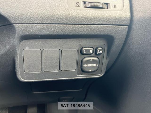 Toyota COROLLA FIELDER 2011-09 8813330-19