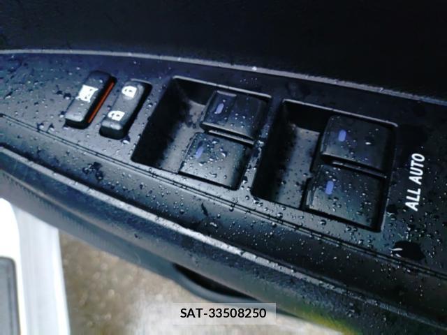 Toyota COROLLA FIELDER 2018-09 8815331-13