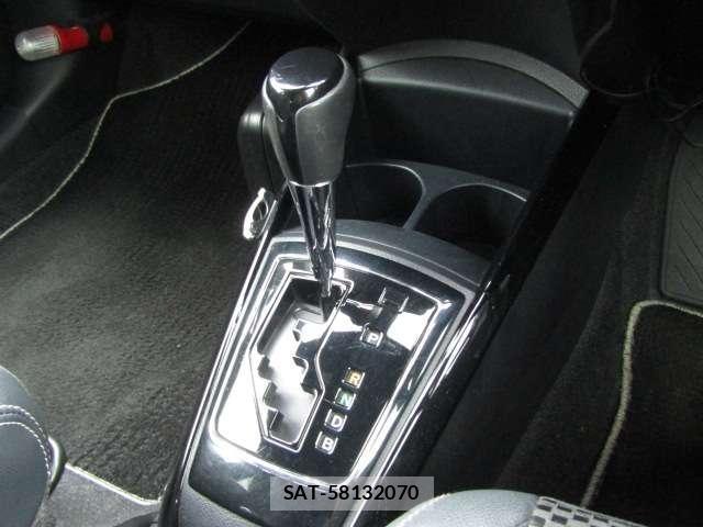 Toyota COROLLA FIELDER 2015-08 8816960-9