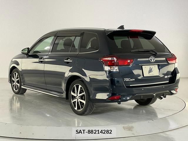 Toyota COROLLA FIELDER 2018-02 8817398-4