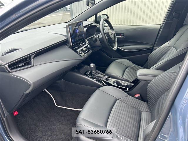 Toyota COROLLA TOURING 2025-03 8812754-12