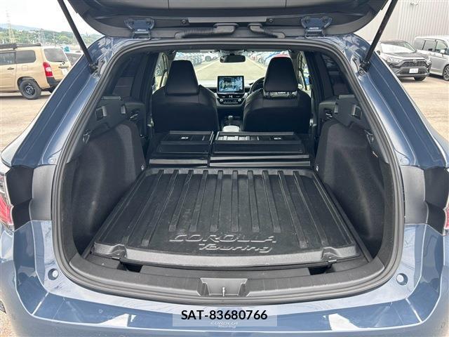 Toyota COROLLA TOURING 2025-03 8812754-16