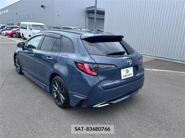 Toyota COROLLA TOURING 2025-03 8812754-7