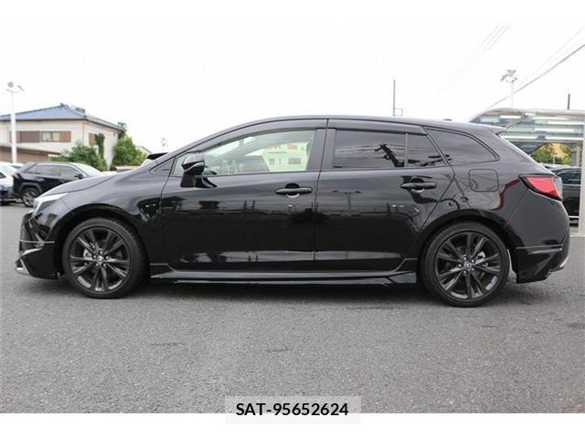 Toyota COROLLA TOURING 2025-04 8812805-10