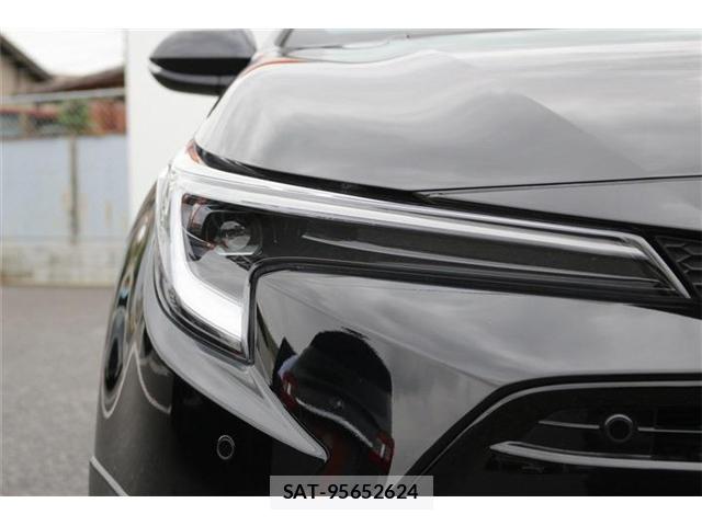 Toyota COROLLA TOURING 2025-04 8812805-11
