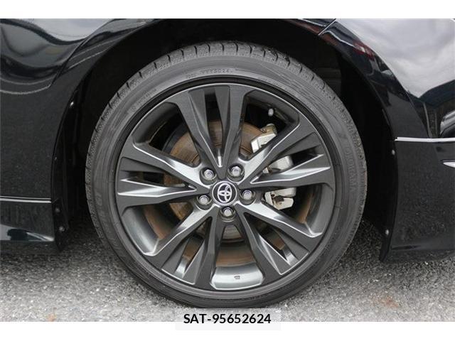 Toyota COROLLA TOURING 2025-04 8812805-13