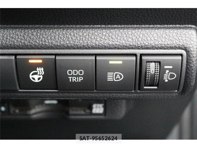 Toyota COROLLA TOURING 2025-04 8812805-6