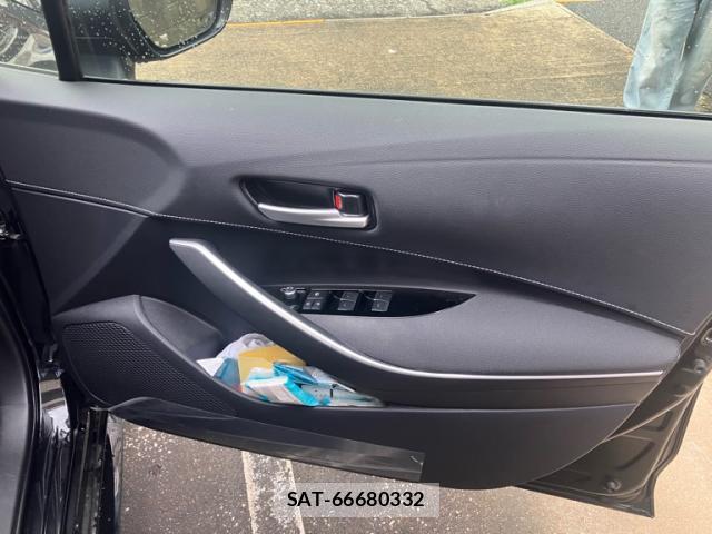 Toyota COROLLA TOURING 2022-02 8812990-15