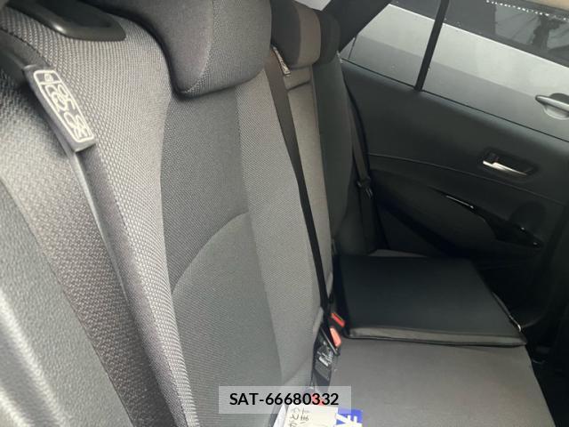 Toyota COROLLA TOURING 2022-02 8812990-9