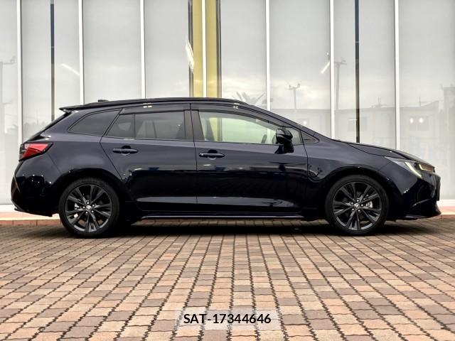 Toyota COROLLA TOURING 2019-09 8815816-2