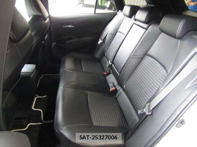 Toyota COROLLA TOURING 2022-10 8816962-4