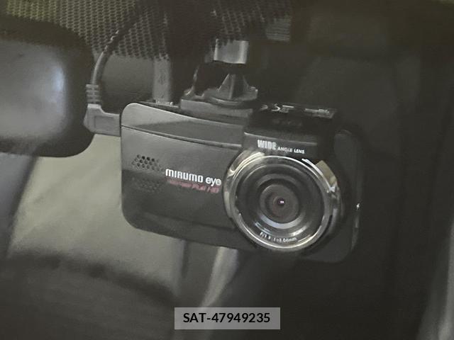 Toyota COROLLA TOURING 2020-11 8817510-4