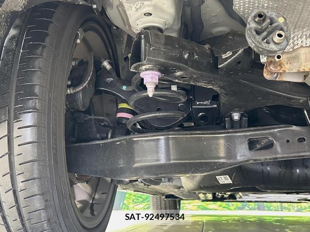 Toyota COROLLA TOURING 2024-05 8817594-19
