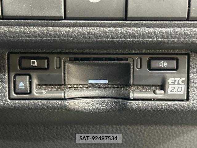Toyota COROLLA TOURING 2024-05 8817594-6