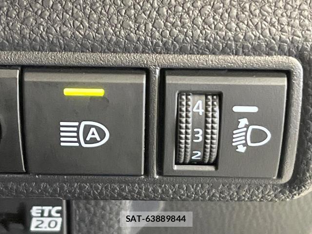 Toyota COROLLA 2023-09 8817841-7