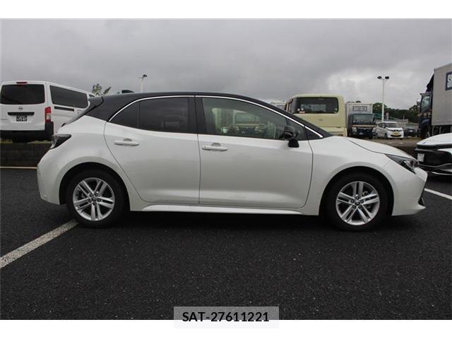 Toyota COROLLA SPORT 2020-03 8815670-16