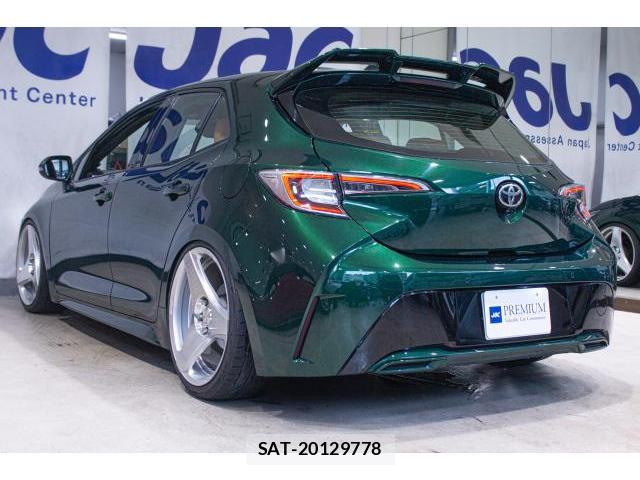 Toyota COROLLA SPORT 2019-04 8817298-11