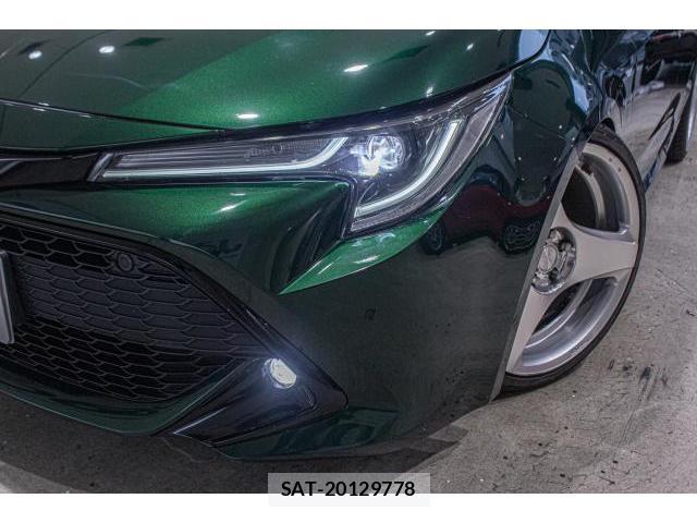 Toyota COROLLA SPORT 2019-04 8817298-14
