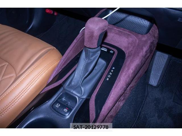 Toyota COROLLA SPORT 2019-04 8817298-15