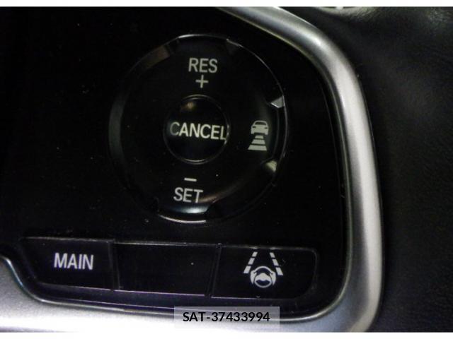 Honda CR-V 2019-02 8817358-5