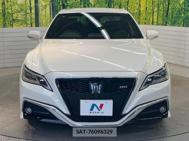 Toyota CROWN HYBRID 2020-03 8812037-15