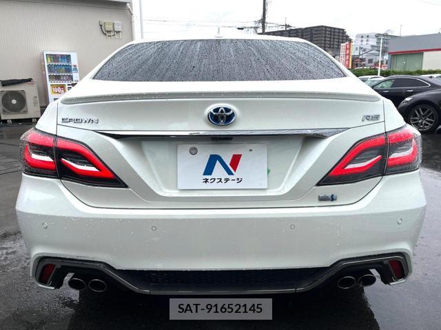 Toyota CROWN HYBRID 2019-03 8812220-17