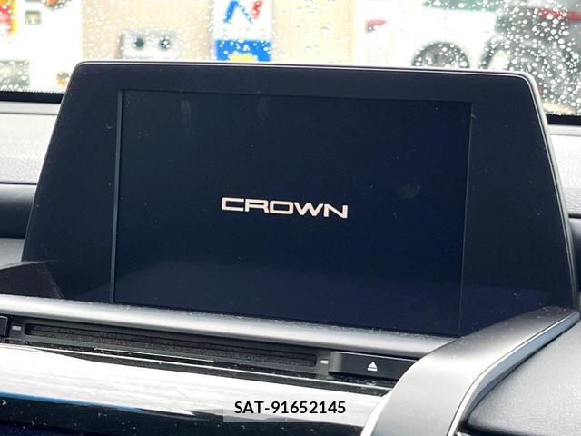 Toyota CROWN HYBRID 2019-03 8812220-4