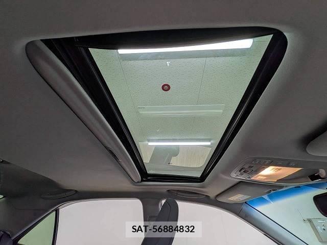 Toyota CROWN HYBRID 2014-12 8812283-4