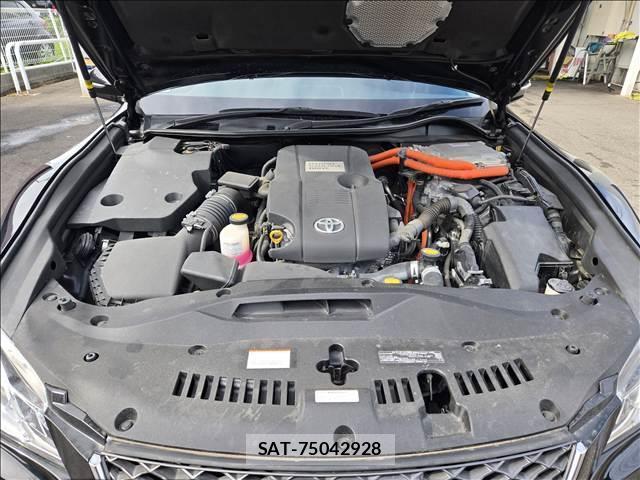 Toyota CROWN HYBRID 2013-08 8812302-13