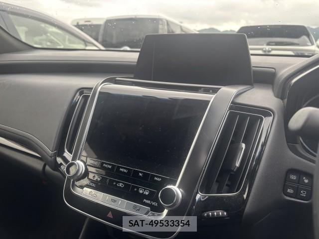 Toyota CROWN HYBRID 2018-11 8812710-8