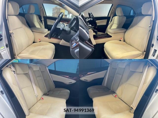 Toyota CROWN HYBRID 2013-08 8812782-3