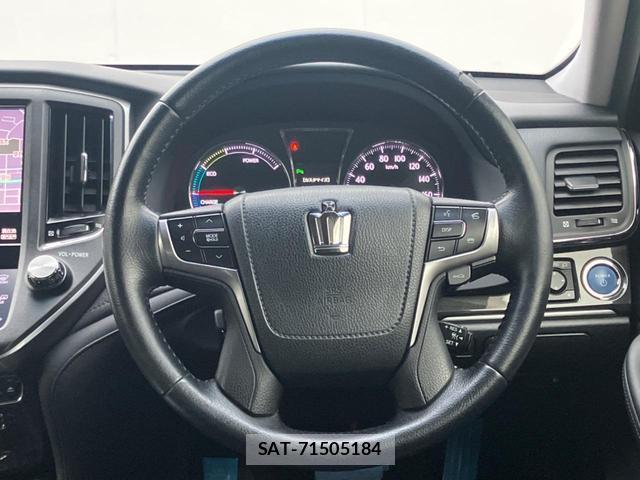 Toyota CROWN HYBRID 2013-11 8812933-10