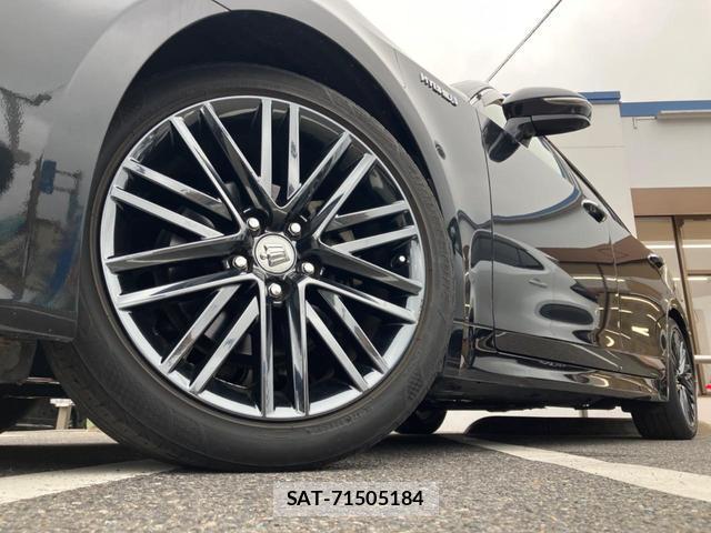 Toyota CROWN HYBRID 2013-11 8812933-12