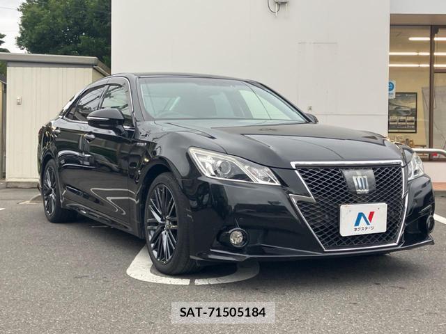 Toyota CROWN HYBRID 2013-11 8812933-15