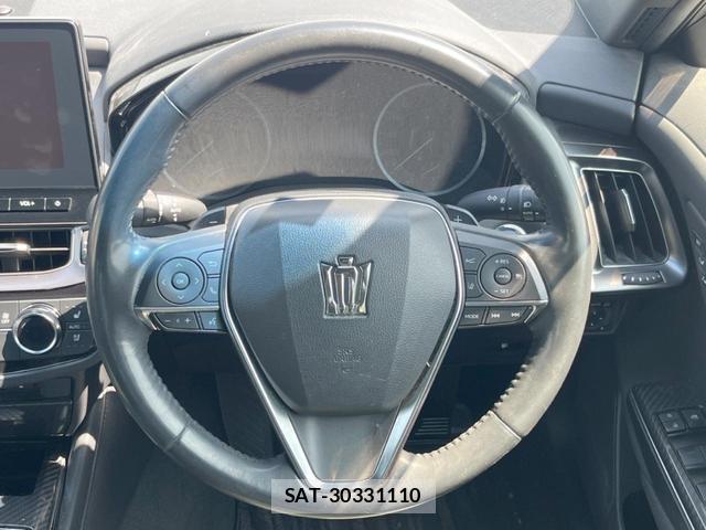 Toyota CROWN HYBRID 2020-12 8814605-10