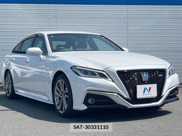 Toyota CROWN HYBRID 2020-12 8814605-15