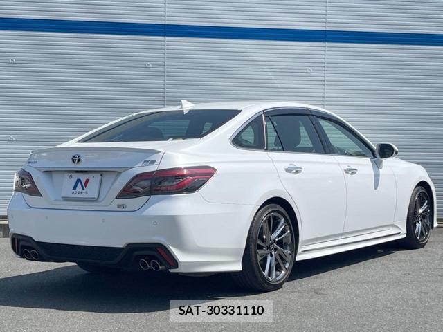 Toyota CROWN HYBRID 2020-12 8814605-16