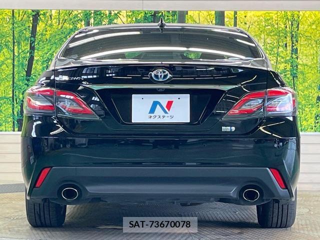 Toyota CROWN HYBRID 2019-08 8815097-15