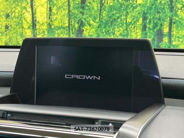 Toyota CROWN HYBRID 2019-08 8815097-2