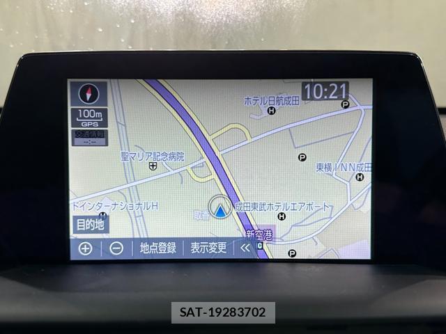 Toyota CROWN HYBRID 2019-05 8815725-3