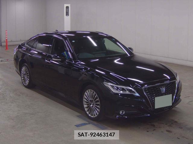 Toyota CROWN HYBRID 2022-06 8815986-0