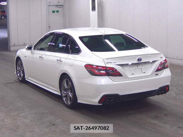Toyota CROWN HYBRID 2019-08 8816000-1