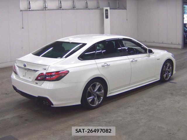 Toyota CROWN HYBRID 2019-08 8816000-4