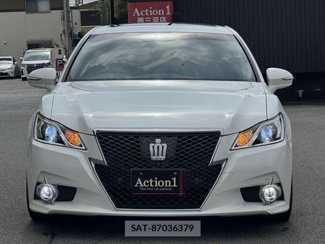 Toyota CROWN HYBRID 2013-12 8817202-2