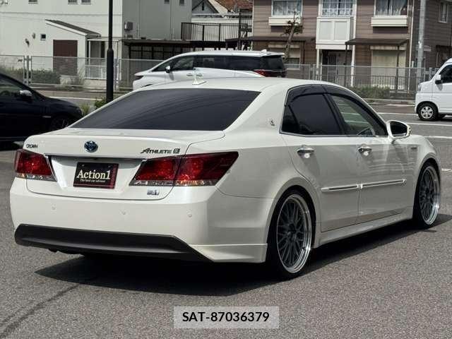 Toyota CROWN HYBRID 2013-12 8817202-5