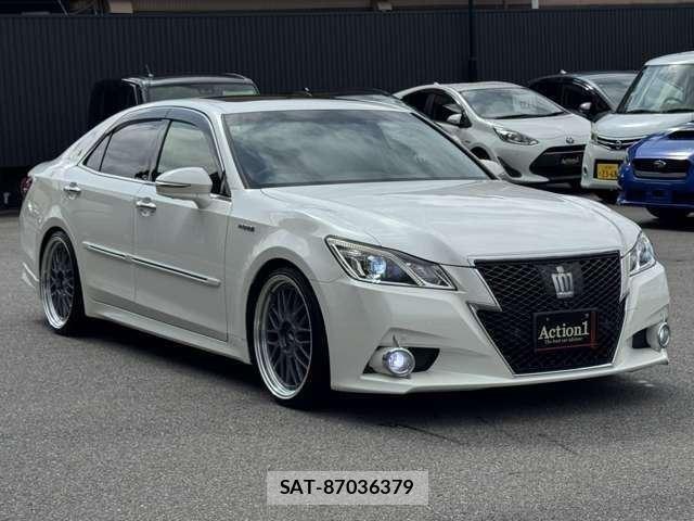 Toyota CROWN HYBRID 2013-12 8817202-6